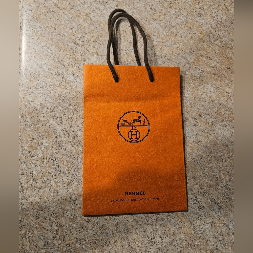 Hermes Shopping Tote - Picture 1 of 11